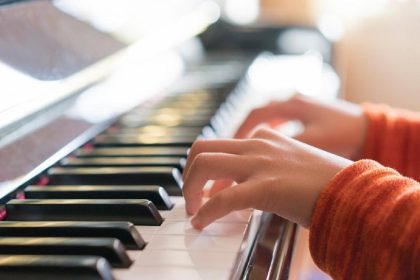 Leçon de piano personnalisée à domicile avec un professeur qualifié